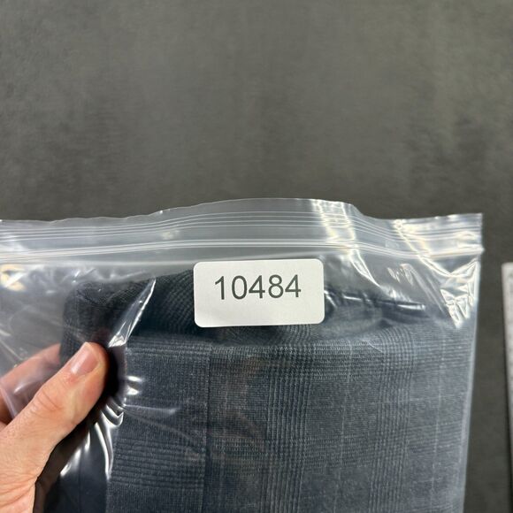 J Crew Pants Mens 35x32 Gray Plaid Thompson Classic Fit Chinos Preppy NWT - Picture 15 of 15